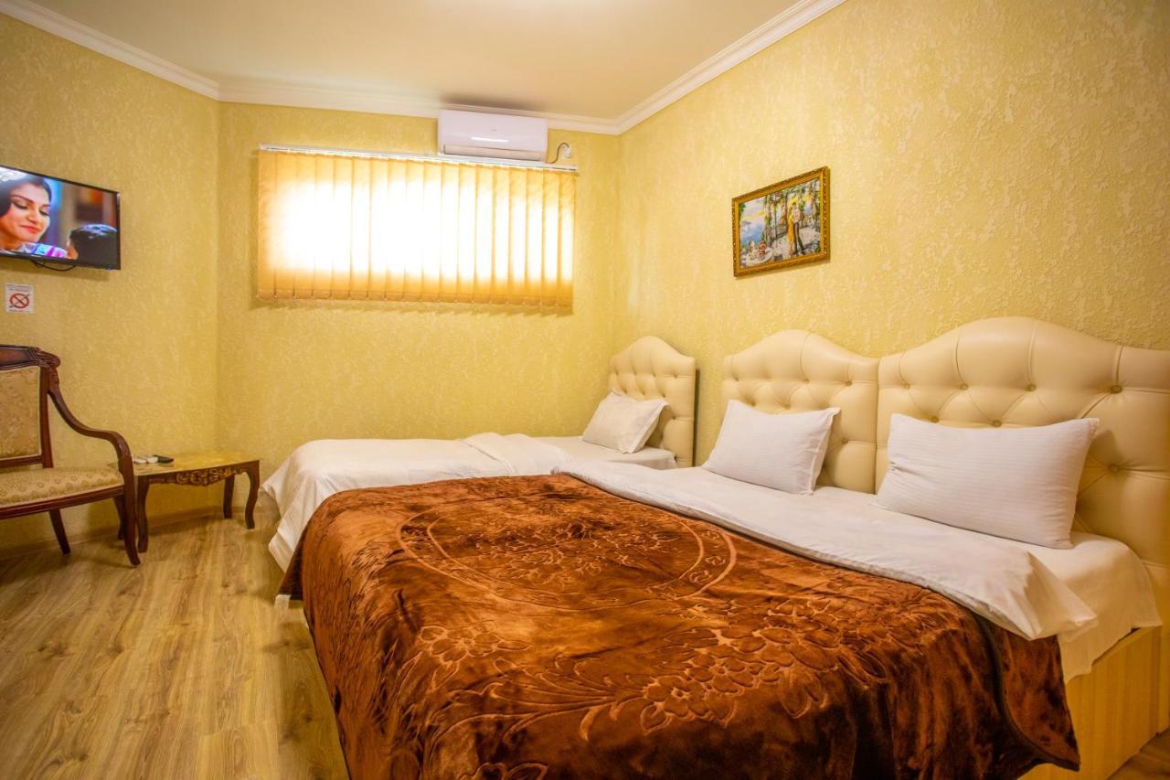Hotel Vladi Кутаїсі Екстер'єр фото