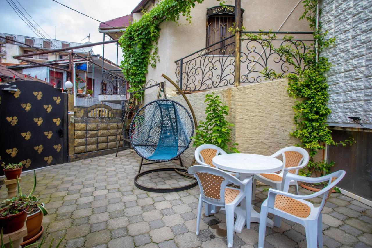 Hotel Vladi Кутаїсі Екстер'єр фото