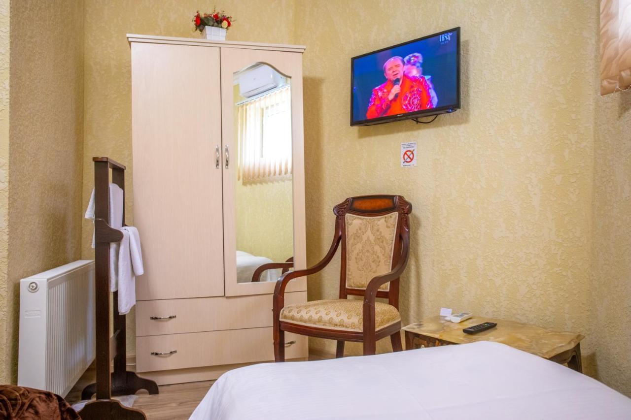 Hotel Vladi Кутаїсі Екстер'єр фото